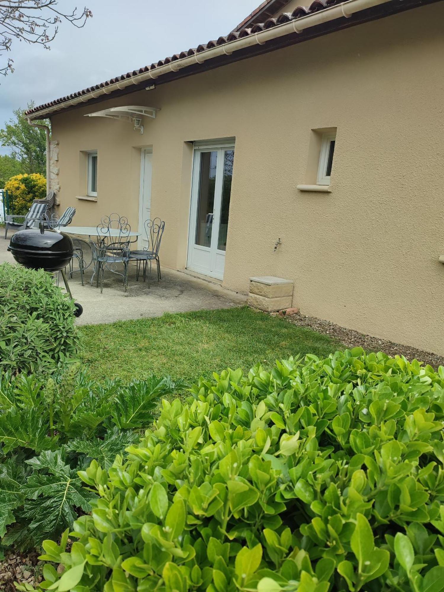 Gite Les Brugues - Lisle Sur Tarn Exterior foto